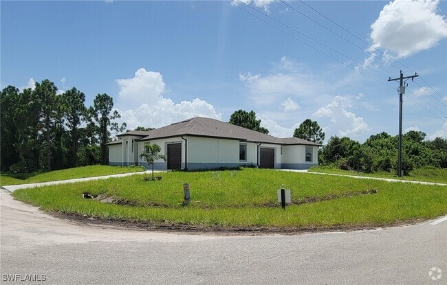 Building Photo - 884-886 Milwaukee Blvd Rental