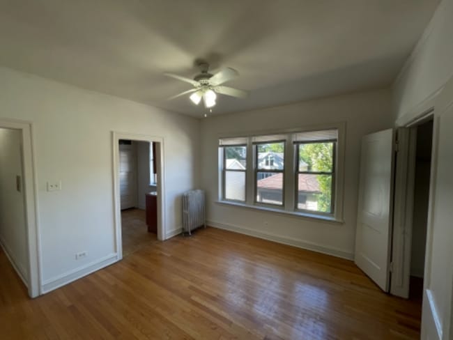 Photo - 826 S Austin Blvd