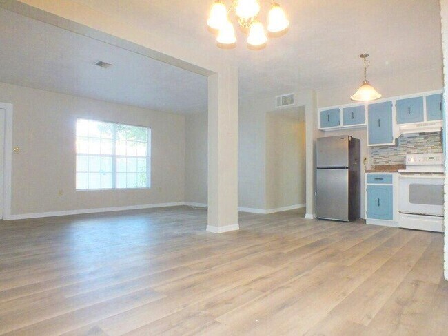 Photo - 1515 Peachtree St