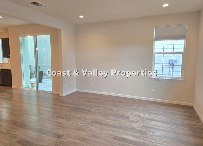 Photo - 18907 Kilpatrick Ln