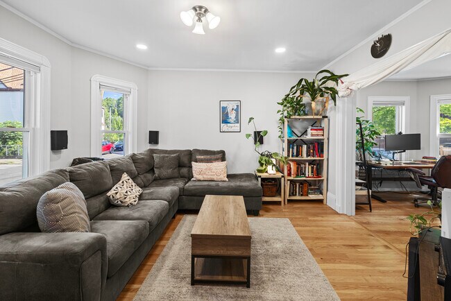 Photo - 57 Grove St Unidad 57