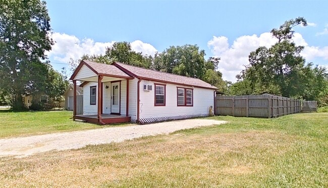 Photo - 706 S Blackwell St