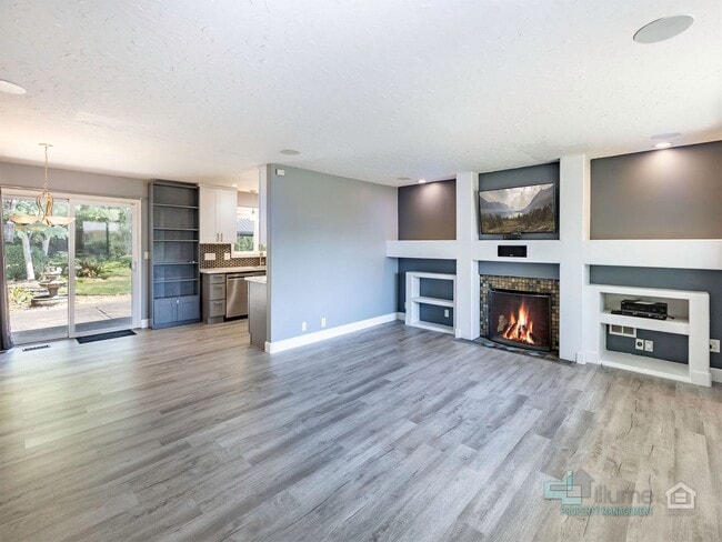 Building Photo - Charming 3-Bedroom Home in a Quiet Cul-de-Sac