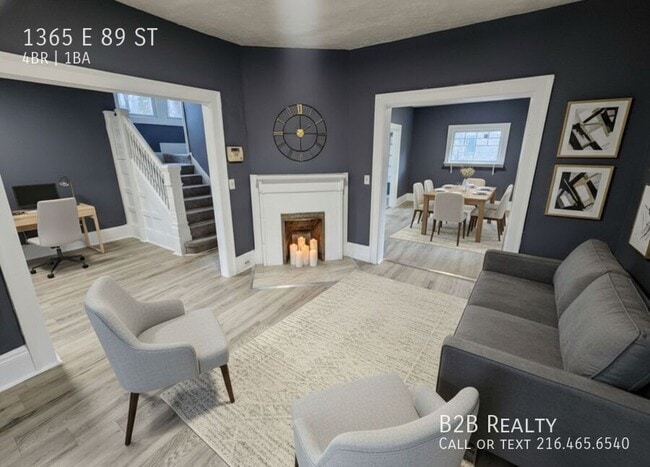 Photo - 1365 E 89th St