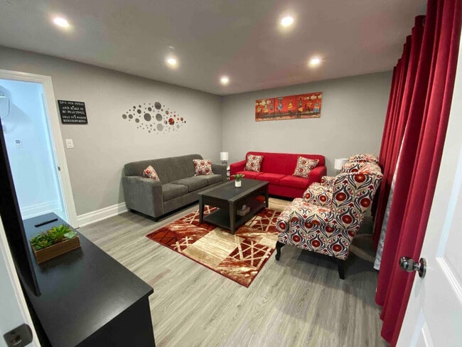 Building Photo - 5359 Kitchener St Unit SI ID1504545P