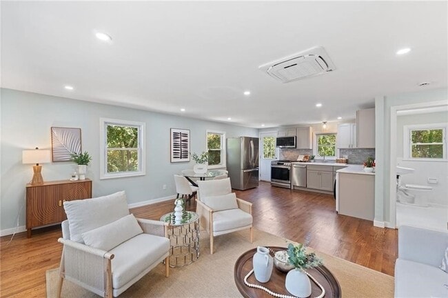 Photo - 7 Laneway Ct