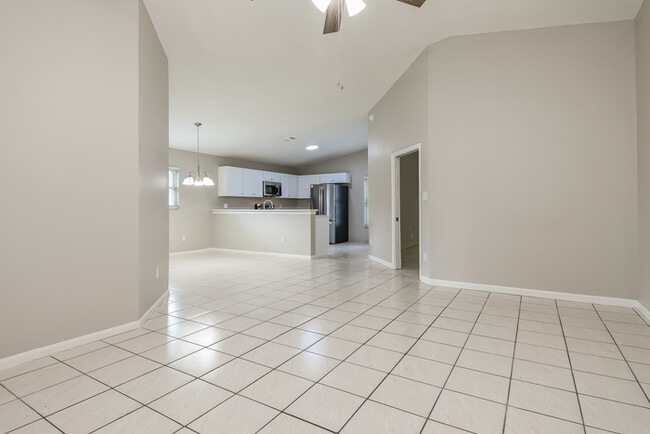 Photo - 2902 Woolridge Dr
