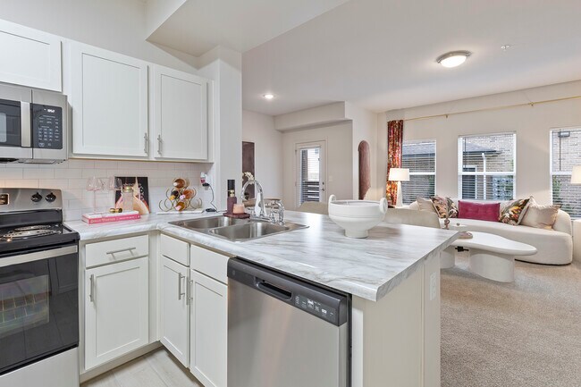 1 Bed, 1 Bath 789 sq. ft. - Trails at Aspen Creek