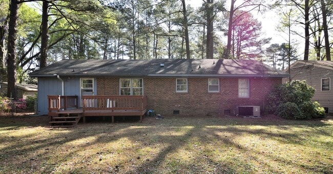 Photo - 708 Cedarbrook Dr