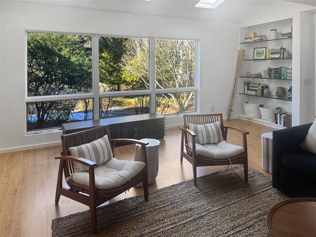 Photo - 250 Pine Tree Ct