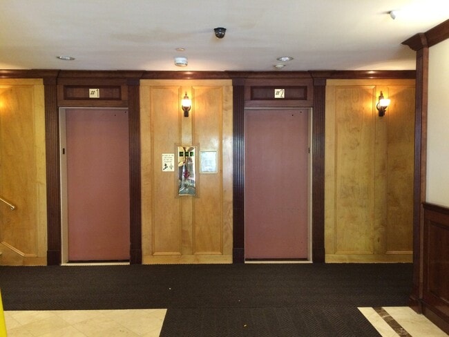 Photo - 10 Huron Ave Unit 17p