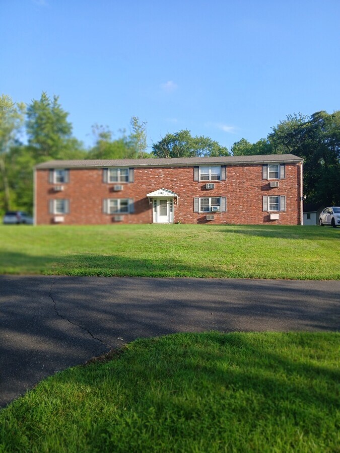 Photo - 1423 Schoolhouse Rd Unit 1