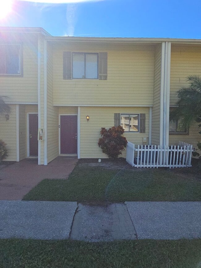 Photo - 2-Bedroom, 2-Bathroom Condo in Land O' Lakes