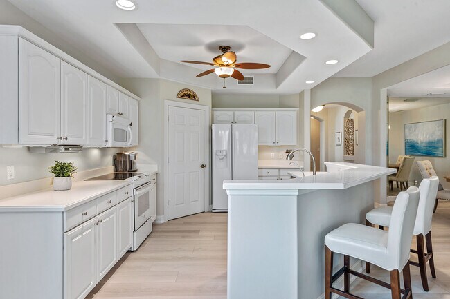 Photo - 1263 Rialto Way