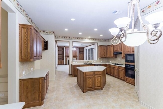 Photo - 5717 Sweetbriar Dr