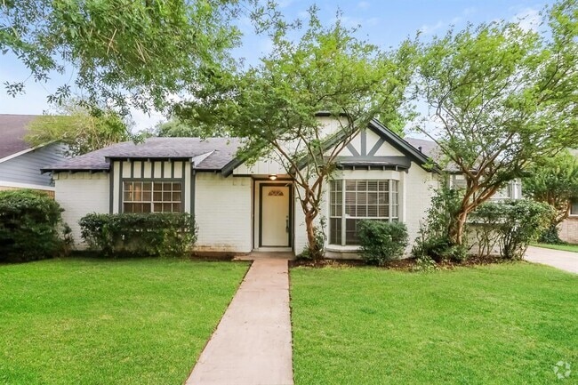 Building Photo - 15631 Cascade Point Dr Rental