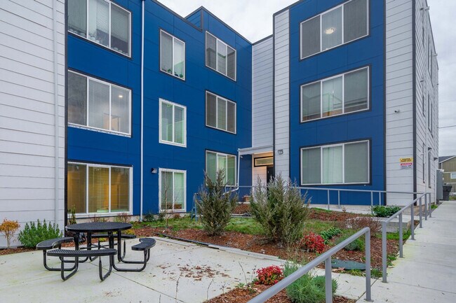 Photo - 4502 S Puget Sound Ave Unidad ID1366790P