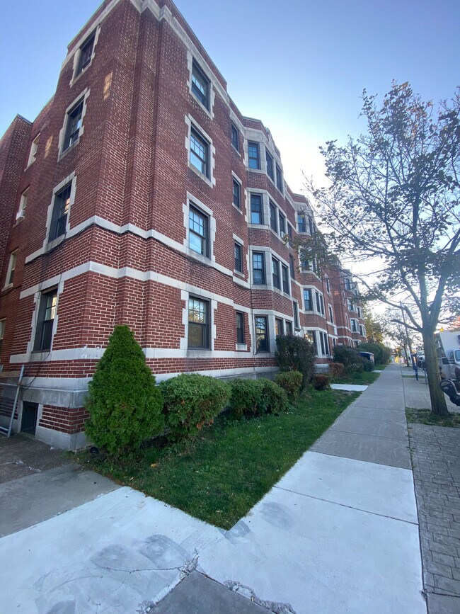 201 Elmwood Avenue Apartments For Rent in Buffalo, NY