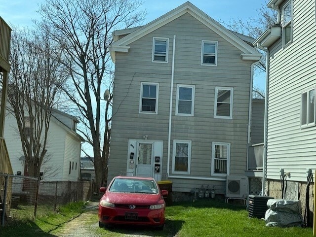 Building Photo - 162 Hanover St Unit 2