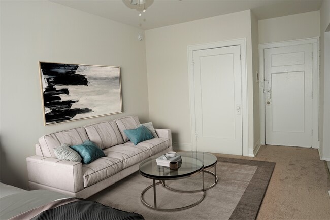 Photo - 4606 N. Hermitage