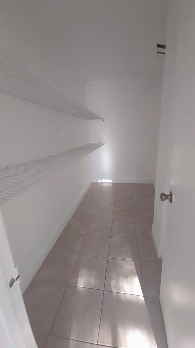 Photo - 3700 N 56th Ave Unidad 1015