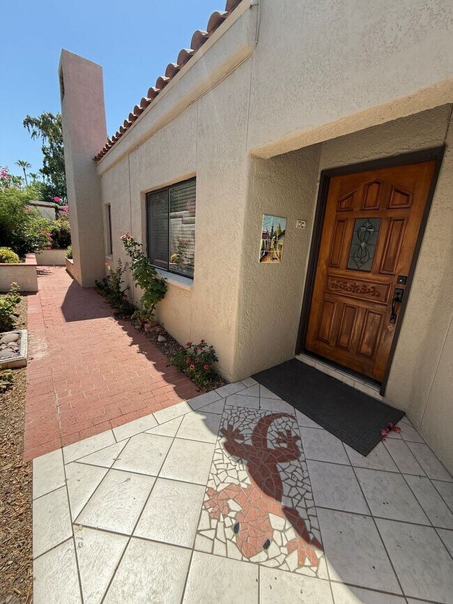 Photo - Town Home For Rent