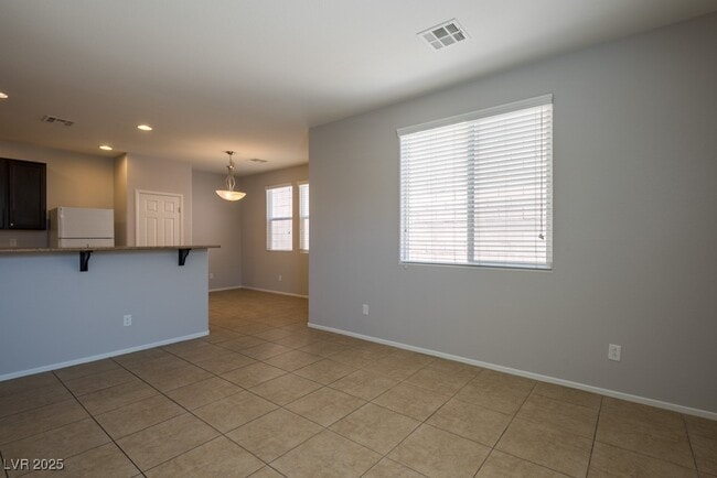 Photo - 7706 Ornamento Way