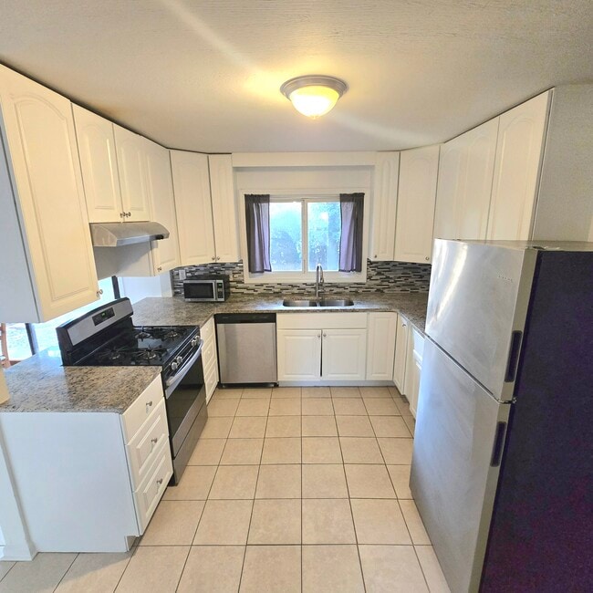 Photo - 1831 Shepherd Cir SW