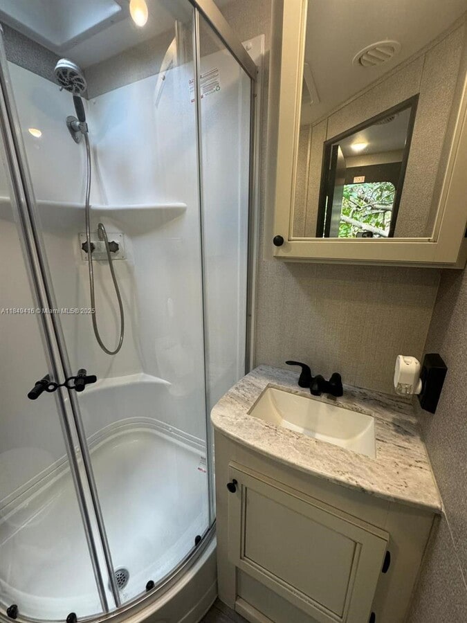 Photo - 2723 SW 13th St