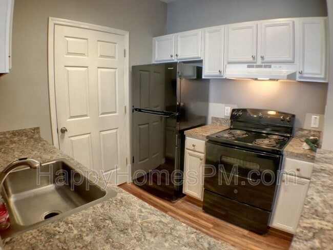 Photo - 45 Sycamore Ave