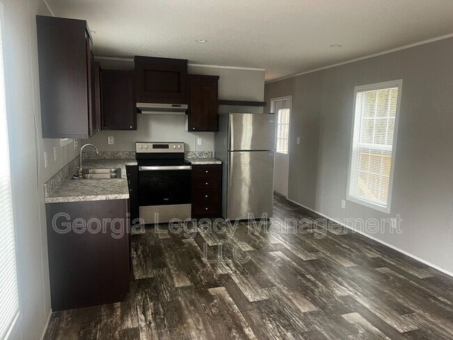 Photo - 189 Mason St