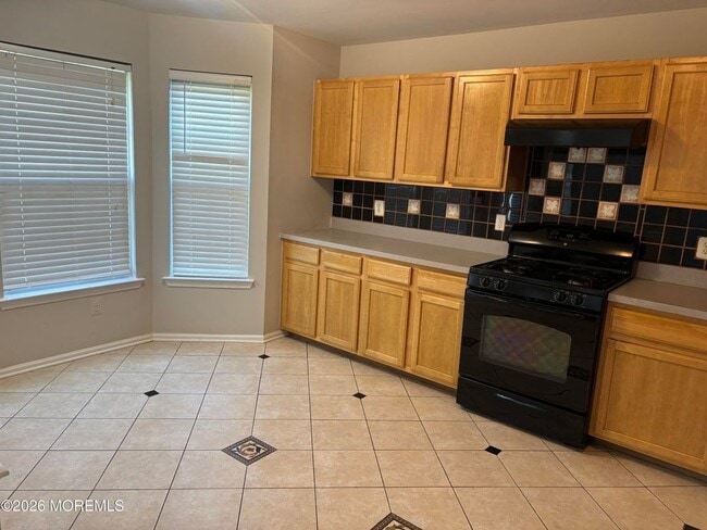 Photo - 131 Murray Dr