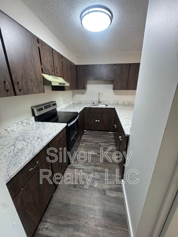 Photo - 114 Old Athens Pike Unit 2F