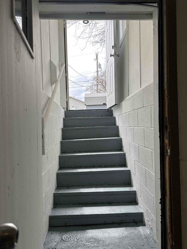 Building Photo - 2206 6th St