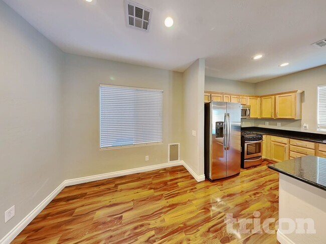 Photo - 8081 Celina Hills St Casa