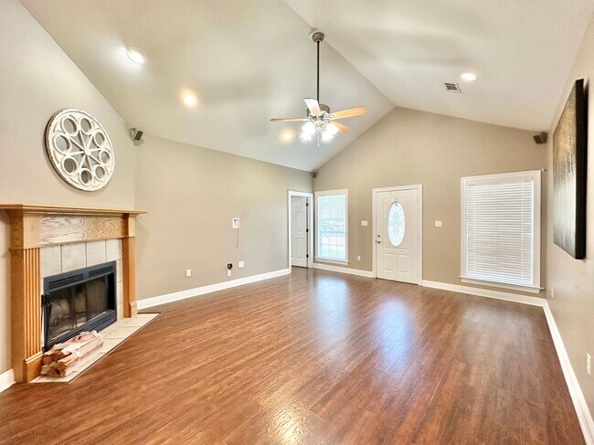 Photo - 10211 Webb Rd