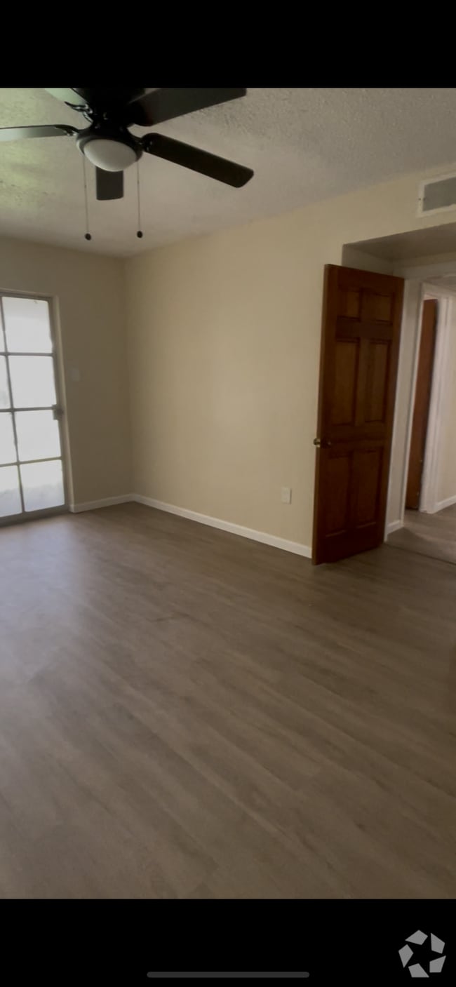 Building Photo - 675 Wooddale Blvd Rental