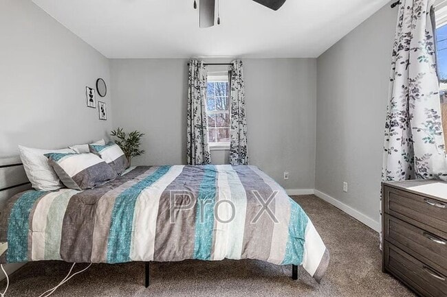 Photo - 415 N Pennsylvania St