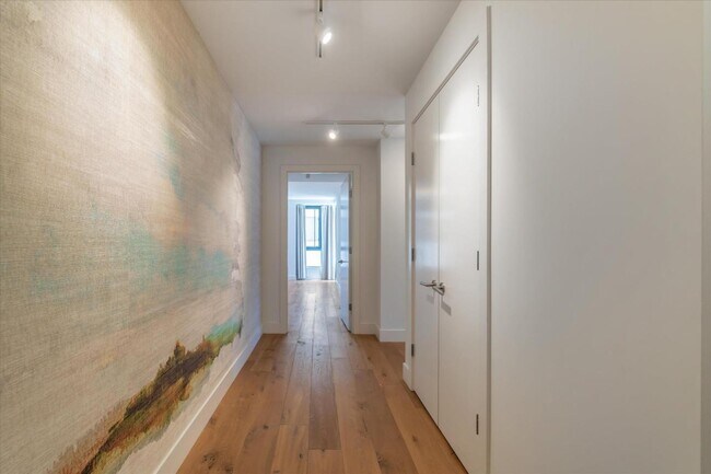 Photo - 1450 Franklin St