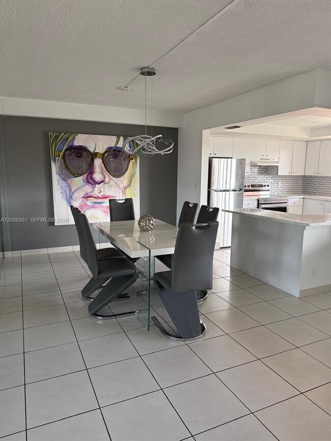 Photo - 200 NE 12th Ave Unit 7E