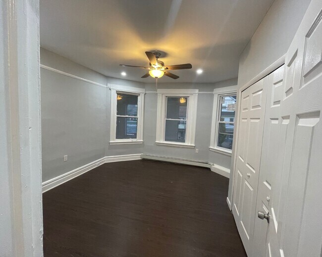 Photo - 172 N 12th St Unit 2