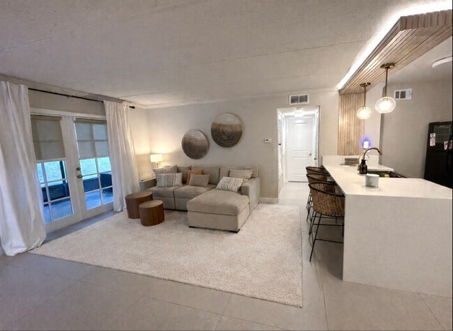 Building Photo - 105 S Obrien St