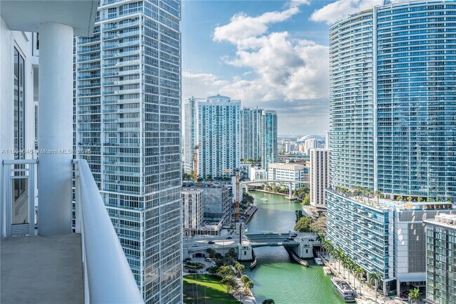 Photo - 901 Brickell Key Blvd Condo Unit 3106