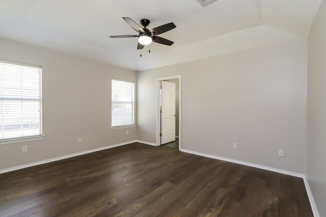 Photo - 2106 Cherry Creek Cir
