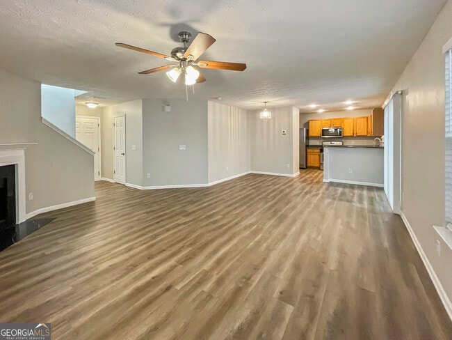 Photo - 1192 Matt Moore Ct