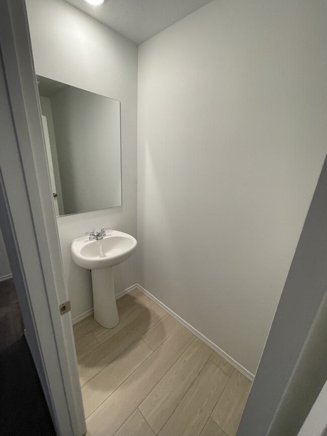 Photo - 1334 N Wilhelm Wy