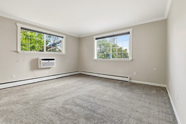 Photo - $1,420.95 with $300 off the first month's rent, 1 Beds - 1 Bath, Condo in Denver with Onsite Laun... Unidad 302