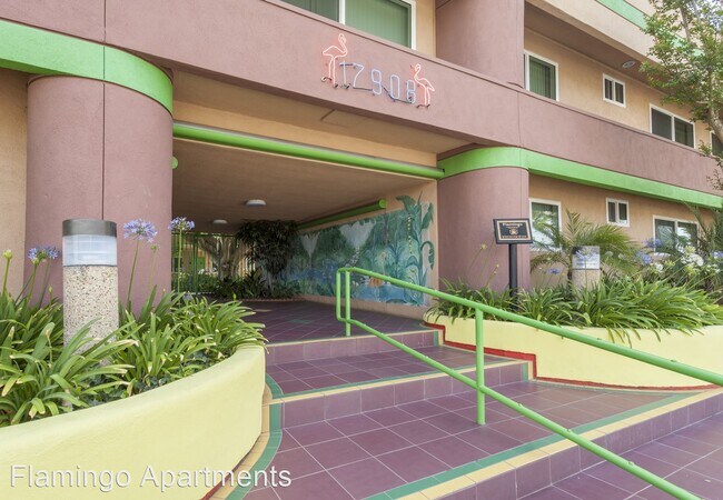 Photo - 17908 Woodruff Ave