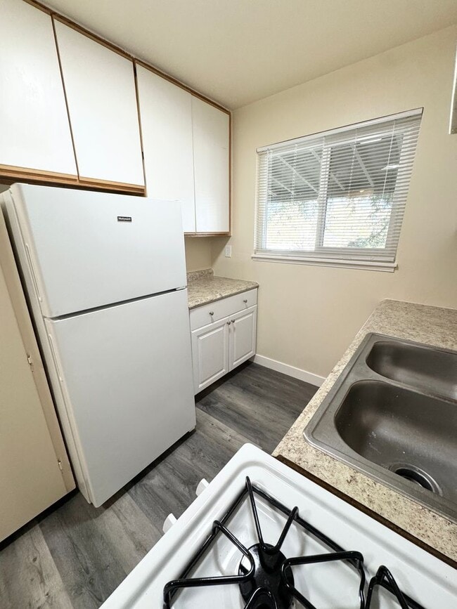 Photo - Move-In Special; Upstairs One Bedroom + Private Patio – SEE VIDEO Unit 3652 Gayle Way Apt 11