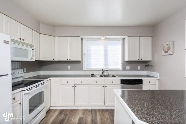 Updated kitchen and windows. - 156 michael CT Apartments Unit #2